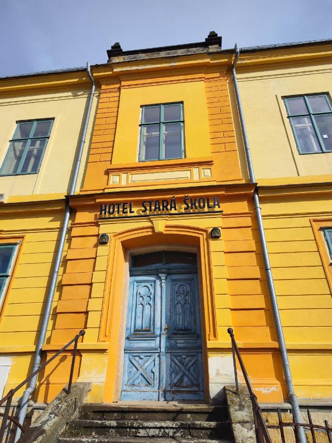 Hotel Stara Skola Mezná Zewnętrze zdjęcie