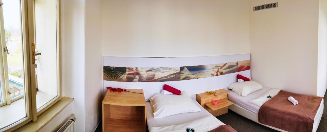 Hotel Stara Skola Mezná Zewnętrze zdjęcie