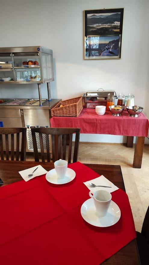 Hotel Stara Skola Mezná Zewnętrze zdjęcie